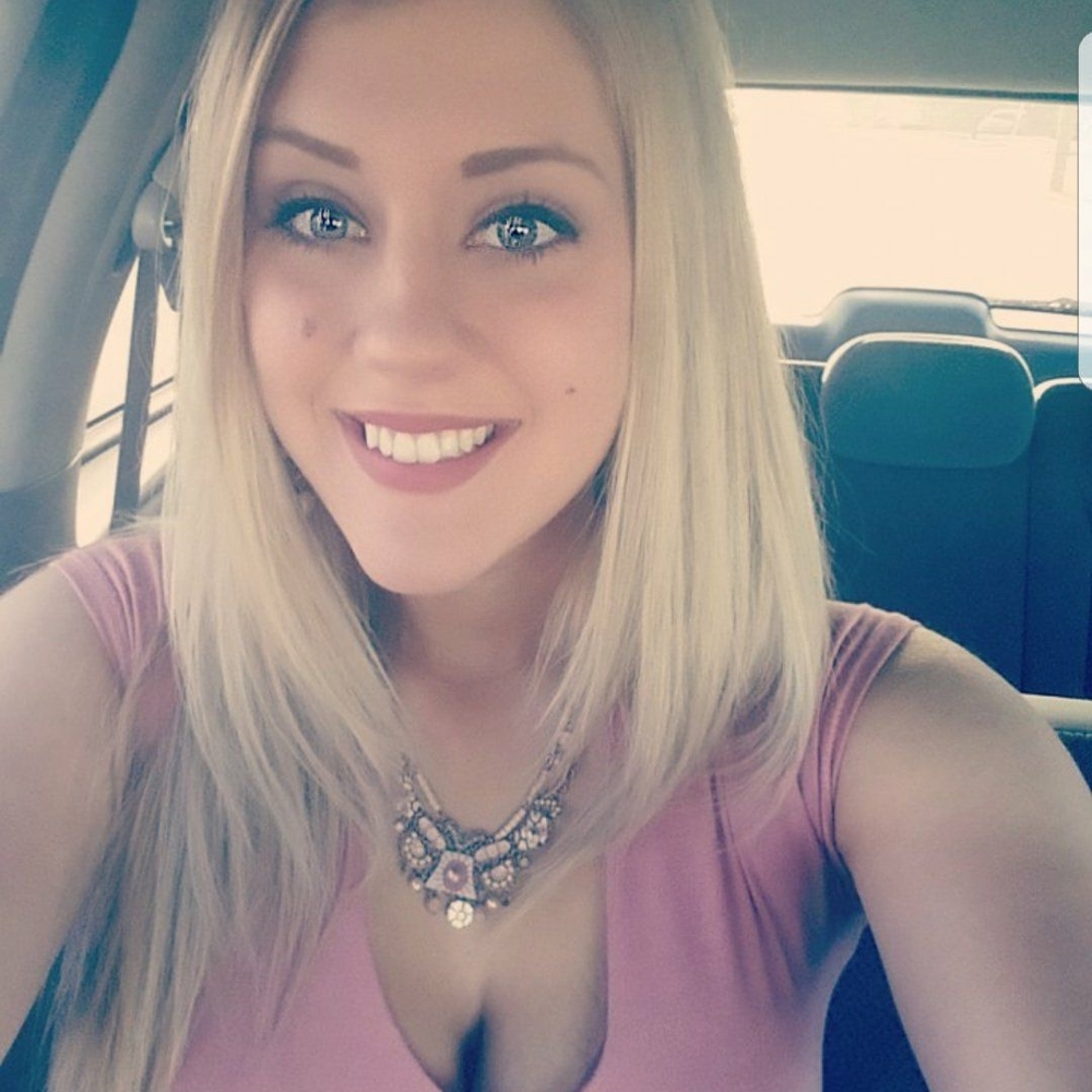 Meet your Posher, Charlotte